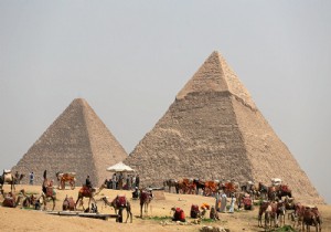 Mısır'da bronz Osiris heykeli bulundu