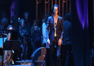 Nick Cave yeni albümünü duyurdu