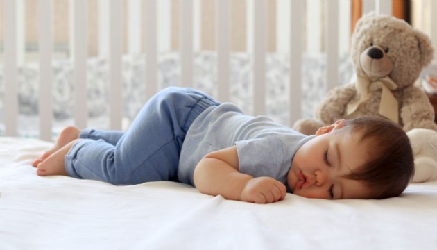 Bilim insanları ağlayan bebeği uyutmanın formülünü buldu