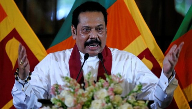 Sri Lanka'da göstericiler başbakanın ve siyasilerin evlerini yaktı