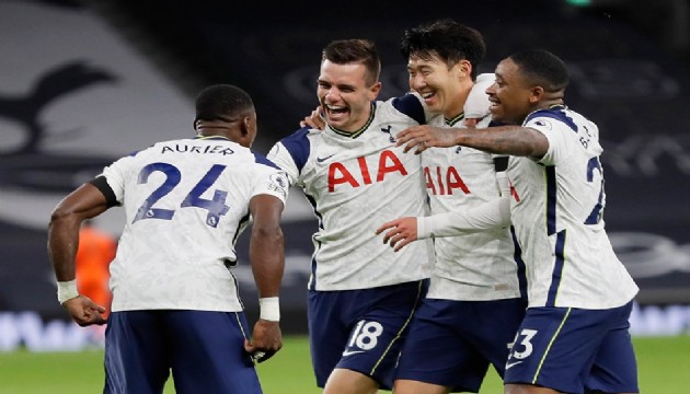 Manchester City'yi deviren Tottenham liderliğe yükseldi!