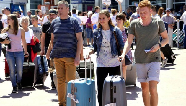 Türkiye'yi ziyaret eden yabancı sayısı yıllık yüzde 225 arttı
