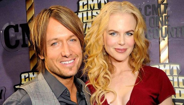 Keith Urban, ayrılık haberlerinin ardından ilk konserini verdi