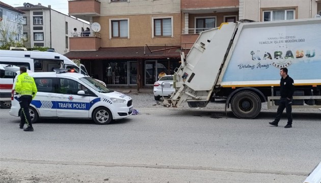 Çöp kamyonu 70 yaşındaki adamı ezdi