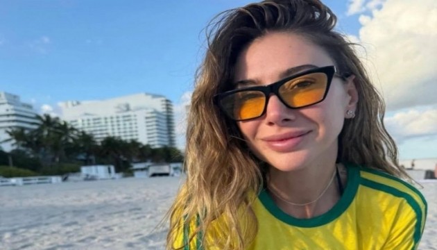 Şeyma Subaşı yine Kur'an-ı Kerim paylaştı