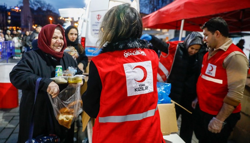 Türk Kızılay'ın gönüllü sayısı 500 bini aştı