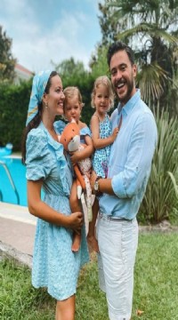 Ünlü çiften bayram buluşması!