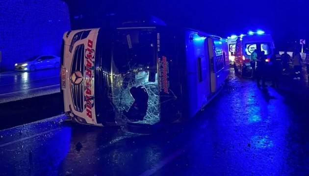 Osmaniye'de otobüs kazası: 3 yaralı hastaneye kaldırıldı