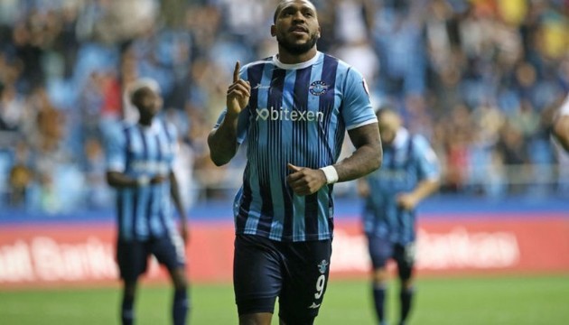 Adana Demirspor ayrılığı duyurdu