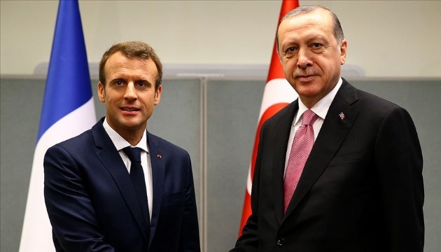 Cumhurbaşkanı Erdoğan, Macron ile bir araya geldi