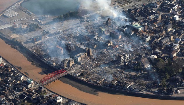 Japonya'yı vuran 7,6'lık depremde ölü sayısı 4'e yükseldi