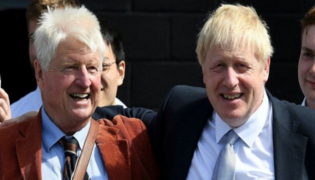 Boris Johnson'ın babası Fransa vatandaşı oldu!