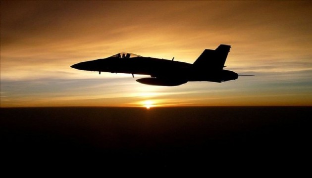 Rus ve ABD savaş uçakları karşı karşıya