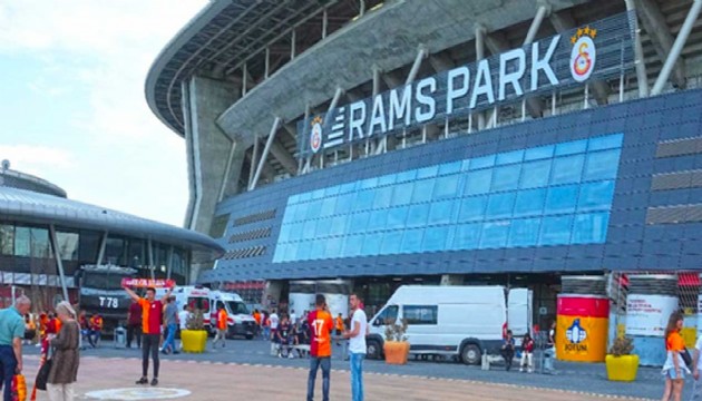 Galatasaray-Liverpool karşılaşması sonrası 4 şüpheliden 1'i tutuklandı