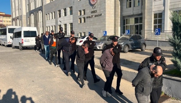 İzmit'te bungalov dolandırıcılığına 23 tutuklama