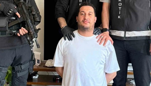INTERPOL tarafından aranan uyuşturucu kaçakçısı Şişli'de yakalandı