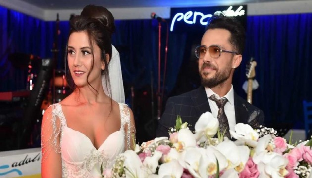 Ünlü şarkıcı evliliğinin bitme sebebini açıkladı