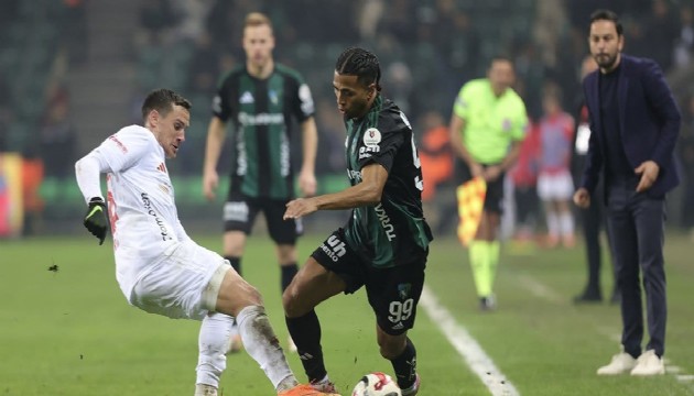 Kocaelispor, Antalyaspor'u yendi