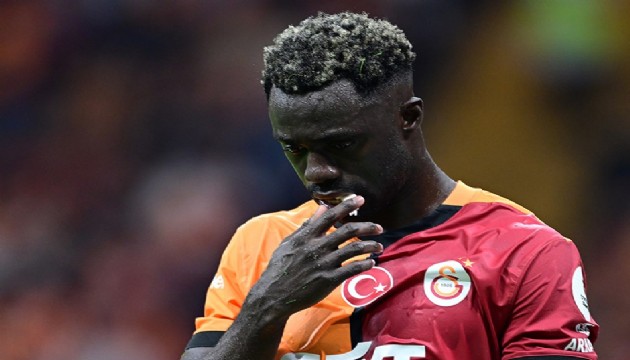 Galatasaray'da Davinson Sanchez sakatlandı