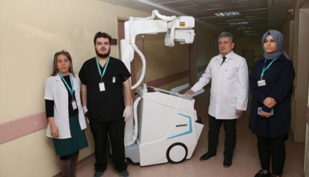 Rize'de yerli mobil dijital röntgen cihazı hizmete sunuldu