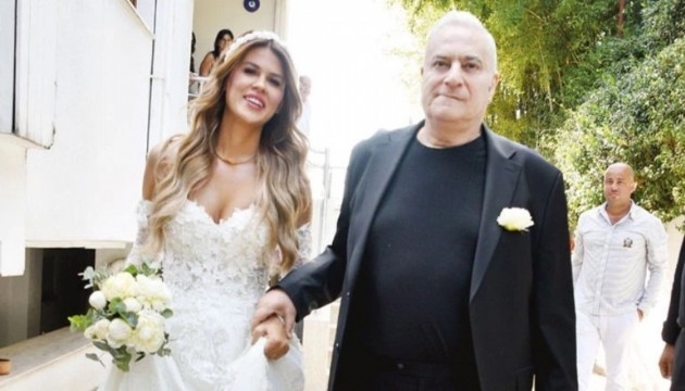 Mehmet Ali Erbil'in eşi Gülseren Ceylan evi terk etti!