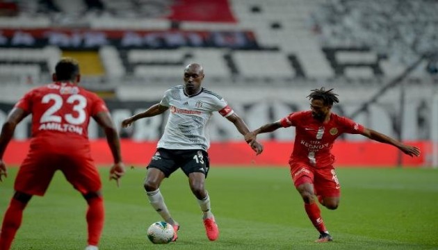 Beşiktaş'a Antalyaspor şoku!