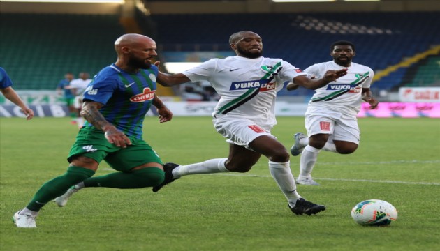 Denizlispor kaçtı Rizespor yakaladı!