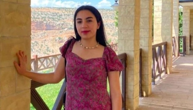 19 yaşındaki Esra'dan haber alınamıyor