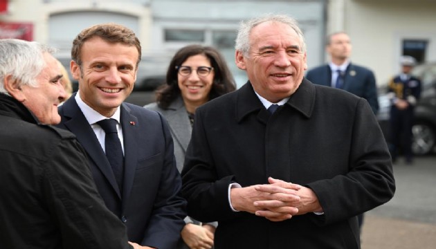 Macron, François Bayrou'yu başbakan olarak atadı