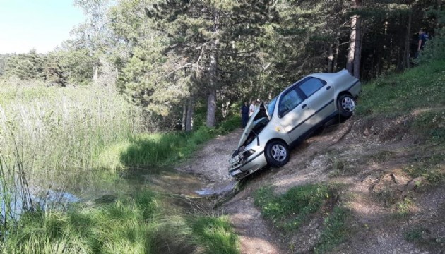 Fotoğraf çekmek için araçtan indi, hayatının şokunu yaşadı