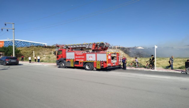 Burdur’da korkutan yangın: 70 dekar arazi kül oldu