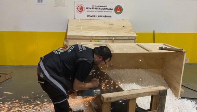 427 kilogram metamfetamin ele geçirildi