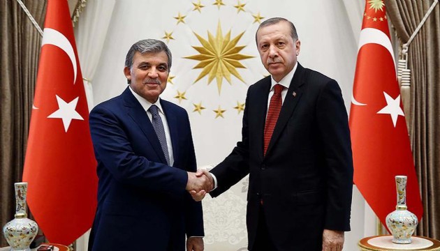 Abdullah Gül'den Erdoğan'a telefon