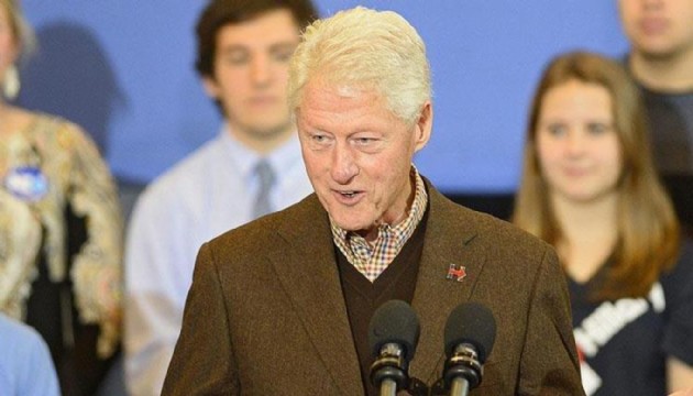 Eski ABD Başkanı Clinton hastaneye kaldırıldı