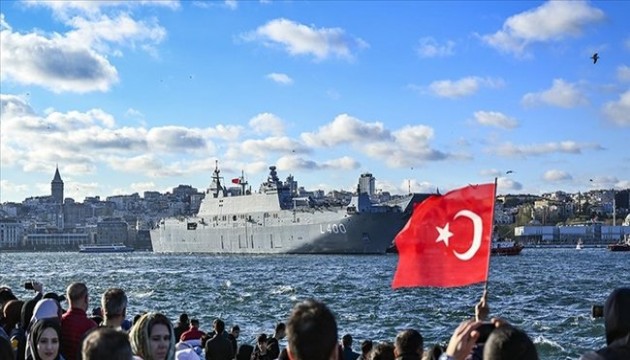 TCG Anadolu İstanbul'dan ayrıldı