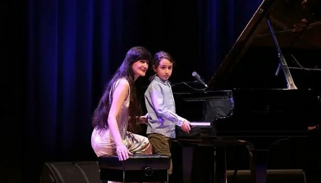 Dünyaca ünlü caz piyanisti oğluyla birlikte ilk kez sahne alacak