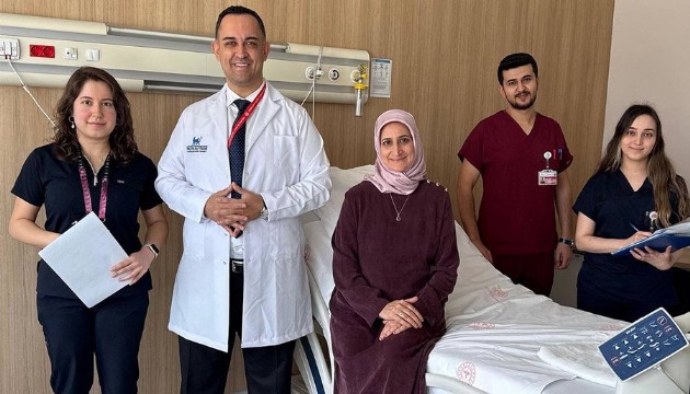 Menopoz sandı, karnından 30 santimetrelik tümör çıktı!