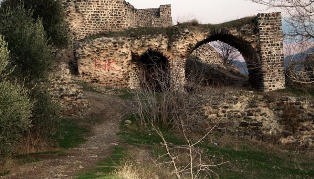 Niksar Kalesi'nde restorasyon