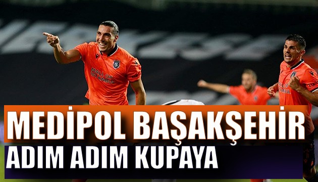 Başakşehir şampiyonluğa bir adım daha yaklaştı