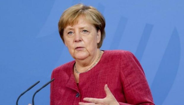 Merkel'den Taliban açıklaması