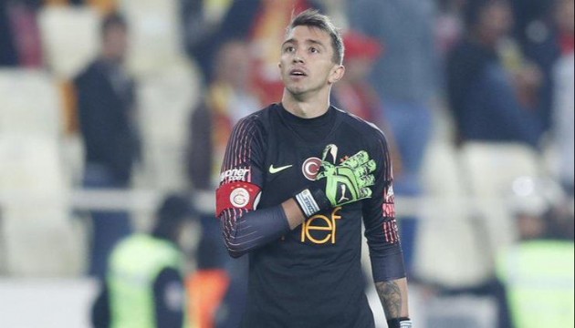 Galatasaray'dan Muslera kararı