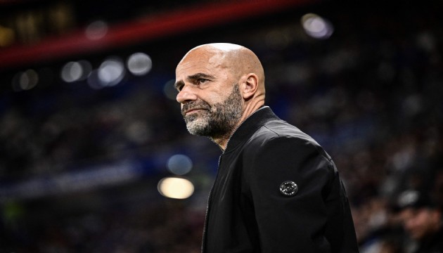 Yeni teknik direktör Peter Bosz oldu ve 3 yıllık imzayı attı