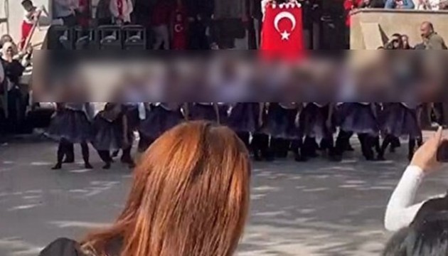 Mühtehcen şarkı sözleriyle 29 Ekim gösterisine soruşturma