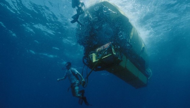 Turistik denizaltı Atlantik'te kayboldu