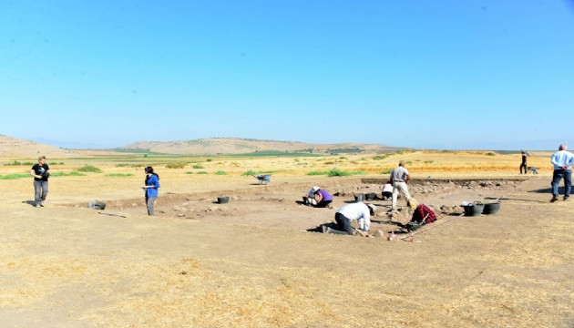 Kahramanmaraş'ta 7 bin 500 yıllık yerleşim yeri bulundu