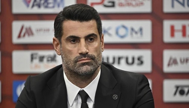 Volkan Demirel ilk maçına çıkıyor