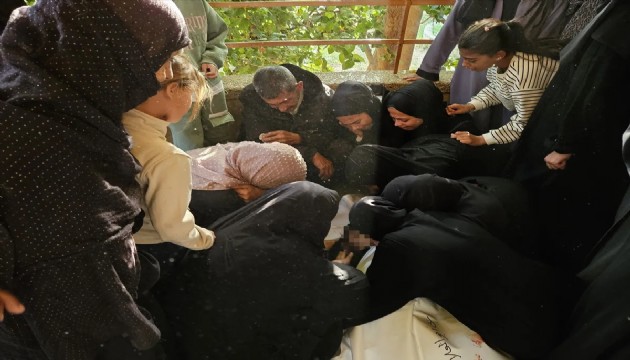 Gazze'de çocuklar yine katledildi