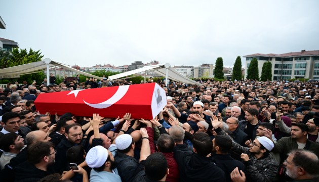 Türk Edebiyatının usta ismi Yavuz Bülent Bakiler son yolculuğuna uğurlandı