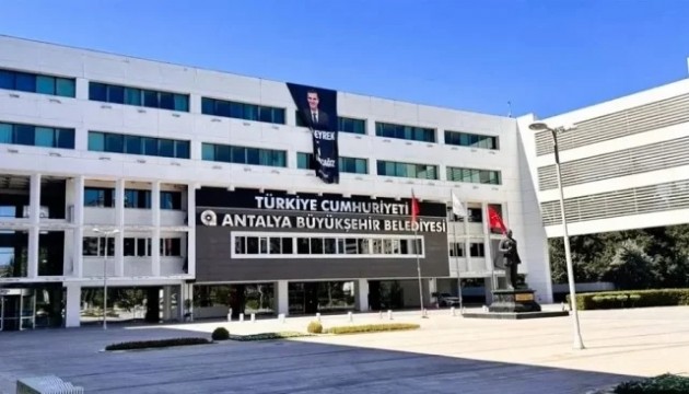 Antalya Büyükşehir Belediyesi operasyonunda serbest bırakılan 3 kişi yeniden tutuklandı