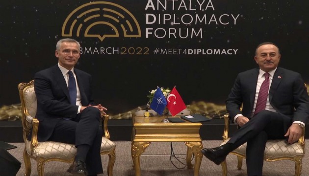 Stoltenberg, Çavuşoğlu ile bir araya geldi